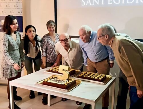 Pastís Especial de JOVIAT Culinary per celebrar el cinquè aniversari de la Casa família Simeó i Anna