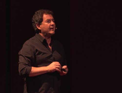 Conferencia con Juan José Lopera